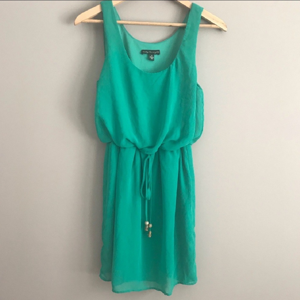 City Triangles Emerald green dress medium